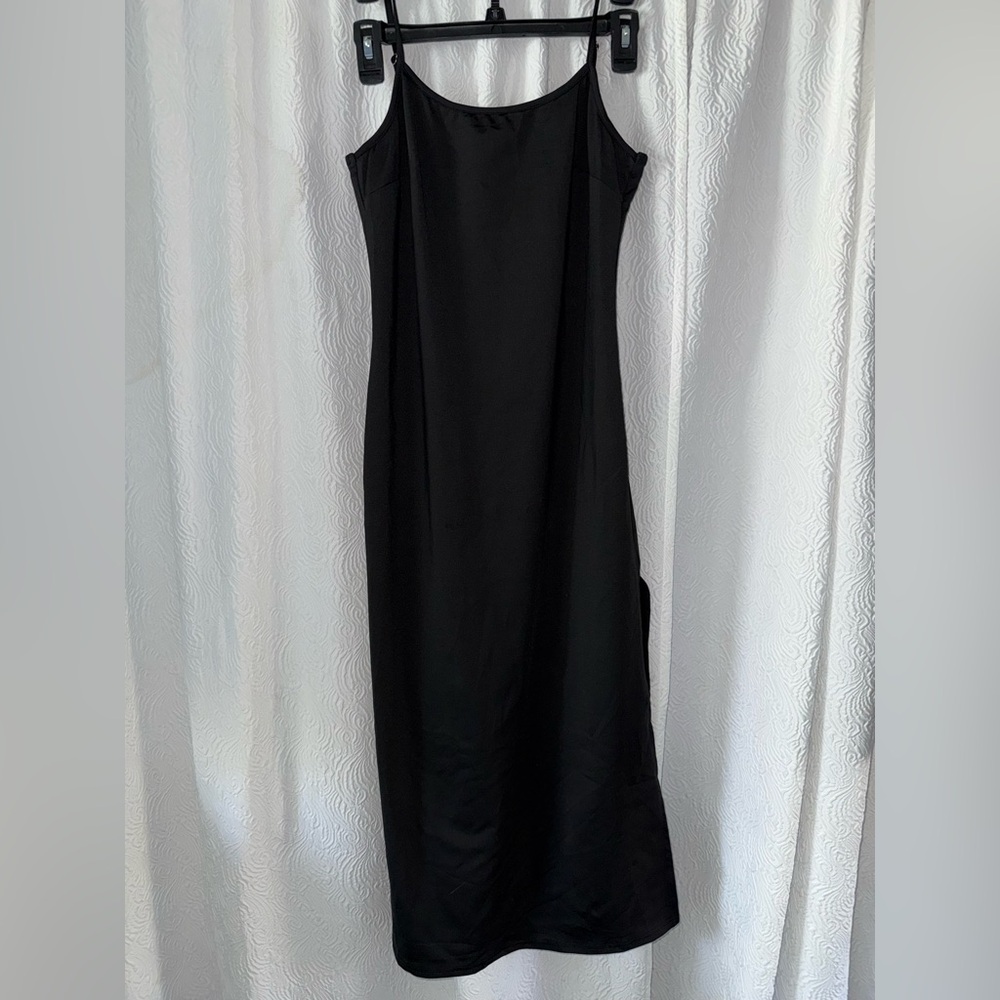 Cider Elegant Black Maxi Dress